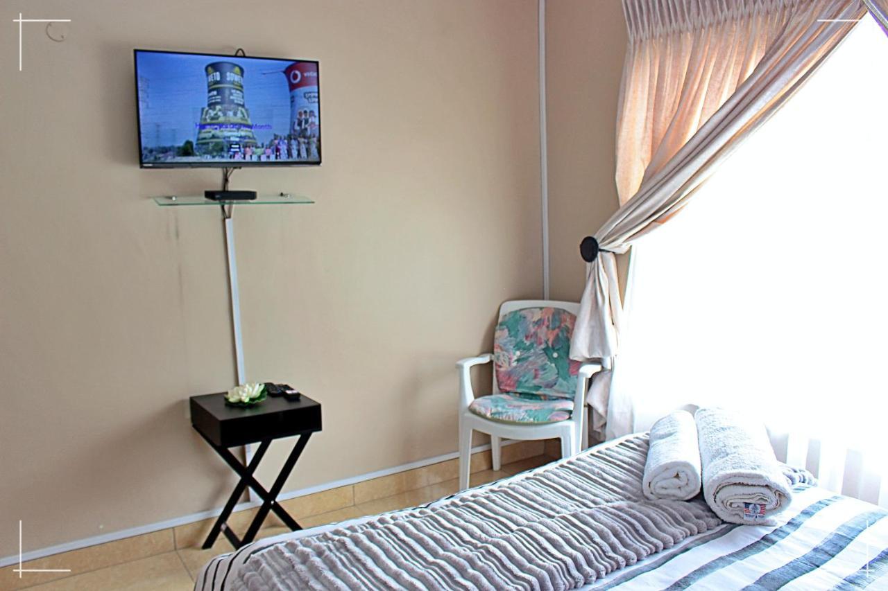 The Global Link Hub Hotel พริทอเรีย ภายนอก รูปภาพ
