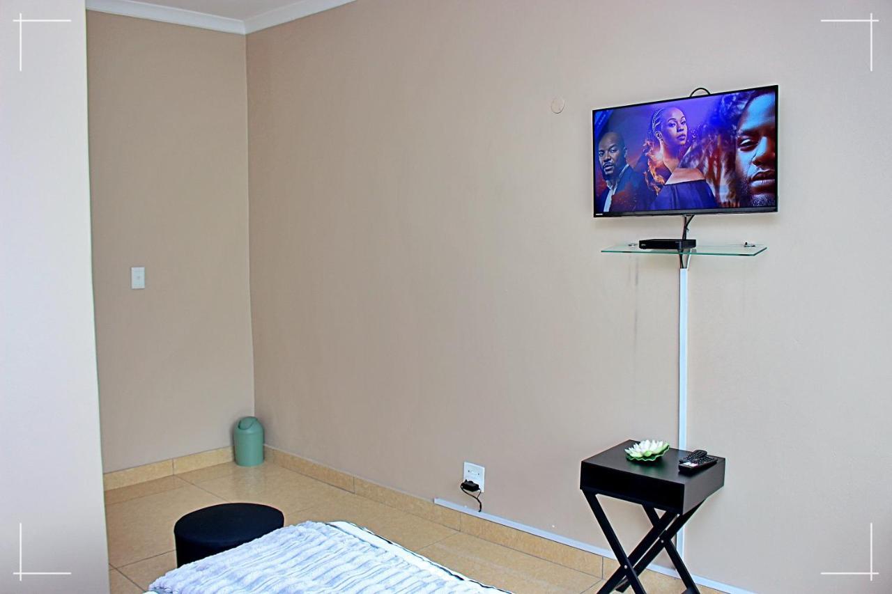 The Global Link Hub Hotel พริทอเรีย ภายนอก รูปภาพ